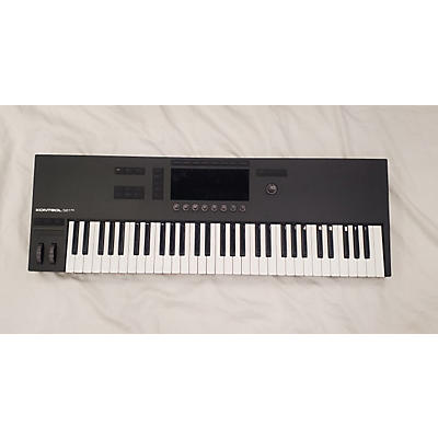 Native Instruments Used Native Instruments Komplete Kontrol S61 MKII MIDI Controller