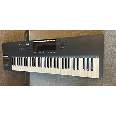 Native Instruments Used Native Instruments Komplete Kontrol S61 MKII MIDI Controller