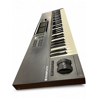 Used Native Instruments Komplete Kontrol S61 MKII MIDI Controller