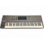 Used Native Instruments Komplete Kontrol S61 Mk3 Keyboard Workstation