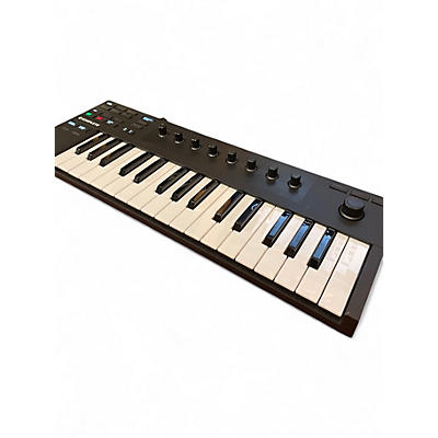 Used Native Instruments M32