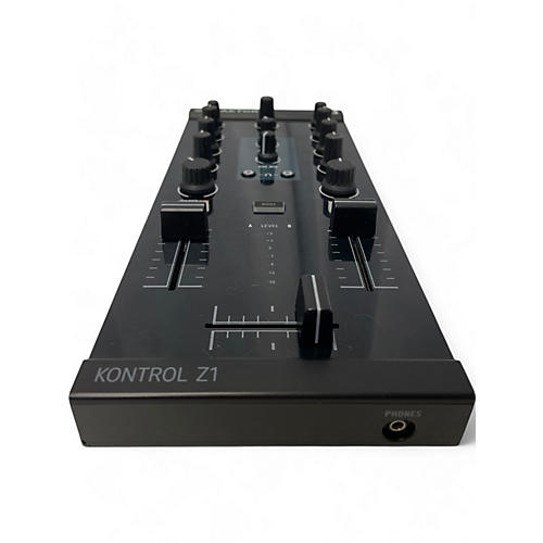 Native Instruments Used Native Instruments Traktor Kontrol Z1 DJ Controller