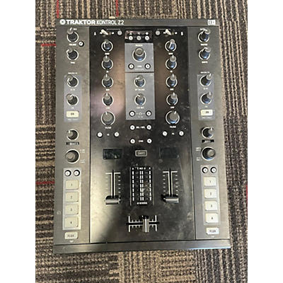 Native Instruments Used Native Instruments Traktor Kontrol Z2 DJ Controller