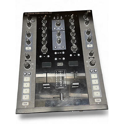 Used Native Instruments Traktor Kontrol Z2 DJ Controller