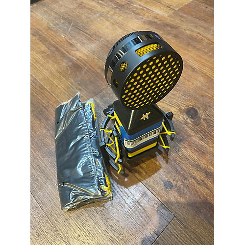 Neat Used Neat King Bee Condenser Microphone