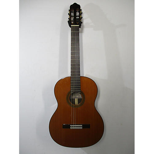 Used New World E-650-C Natural Classical Acoustic Guitar Natural