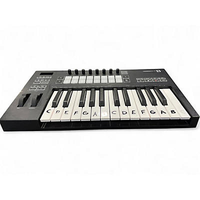 Used Novation LAUNCH KEY 25 MIDI Controller