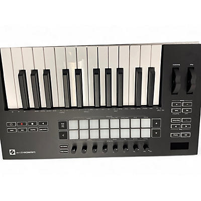 Used Novation LAUNCHKEY 25 KEY MK3 MIDI Controller