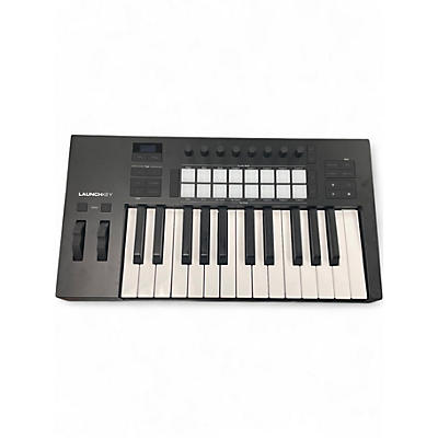 Used Novation LAUNCHKEY 25 MK4 MIDI Controller