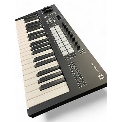 Novation Used Novation LAUNCHKEY 37 MIDI Controller