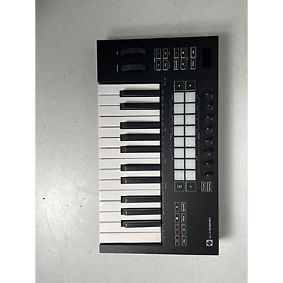 Novation Used Novation Launchkey 25 Key MIDI Controller