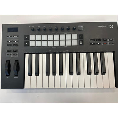 Novation Used Novation Launchkey 25 Key MIDI Controller