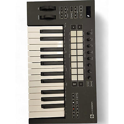 Novation Used Novation Launchkey 25 Key MIDI Controller