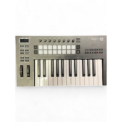 Novation Used Novation Launchkey 25 Key MIDI Controller