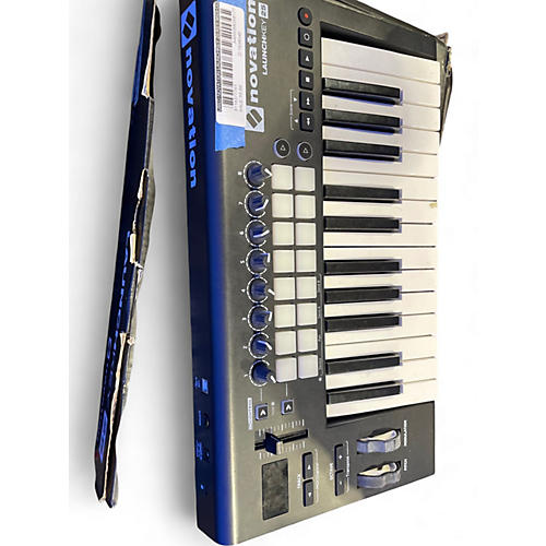 Used Novation Launchkey 25 Key MIDI Controller