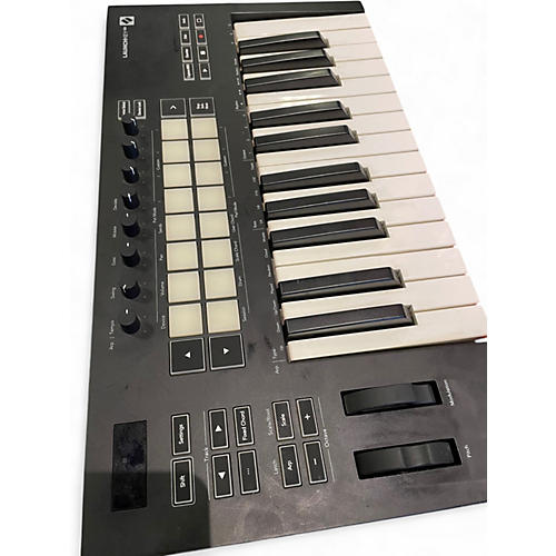Used Novation Launchkey 25 Key MIDI Controller