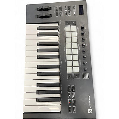 Used Novation Launchkey 25 Key MIDI Controller