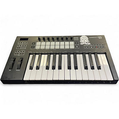 Used Novation Launchkey 25 Key MIDI Controller