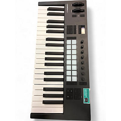 Used Novation Launchkey 25 Key MIDI Controller