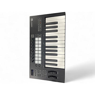 Used Novation Launchkey 25 Key MIDI Controller