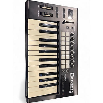 Used Novation Launchkey 25 Key MK2 MIDI Controller