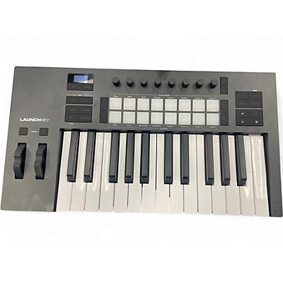 Used Novation Launchkey 25 Key MK4 Keyboard Workstation