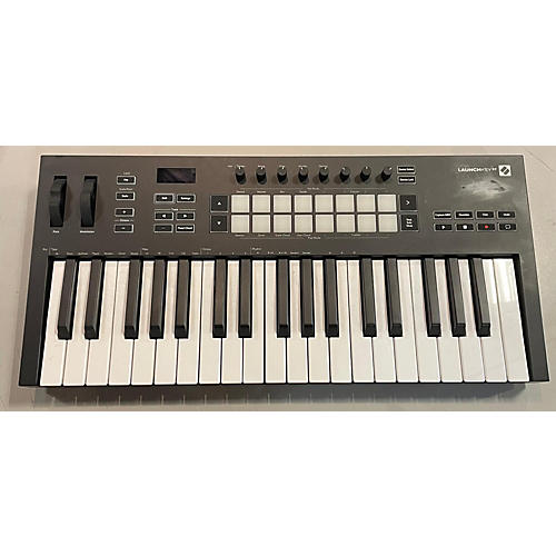 Novation Used Novation Launchkey 37 MIDI Controller