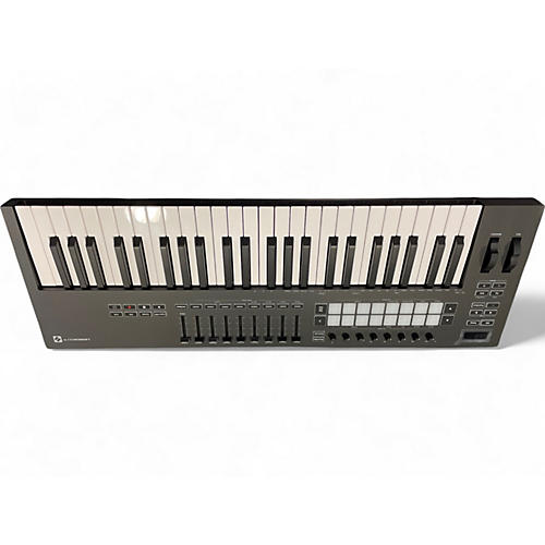 Novation Used Novation Launchkey 49 Key MIDI Controller