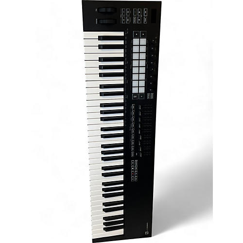 Novation Used Novation Launchkey 61 Key MIDI Controller