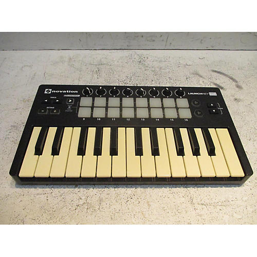 Novation Used Novation Launchkey Mini MIDI Controller