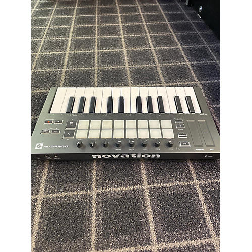 Novation Used Novation Launchkey Mini MIDI Controller