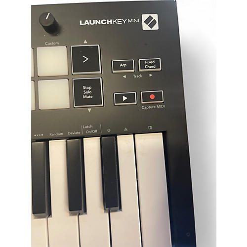 Novation Used Novation Launchkey Mini MIDI Controller