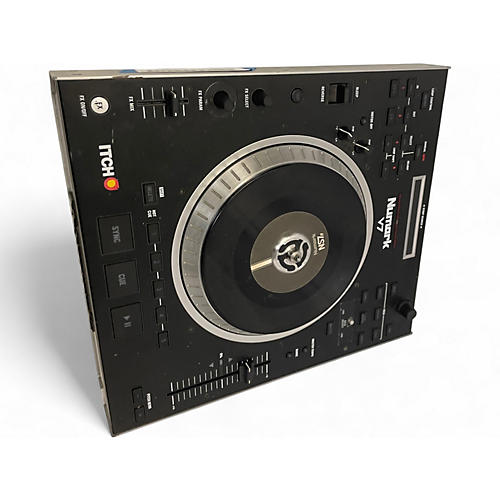 Used Numark v7 DJ Player