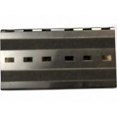 Used On-Stage GBP3000 Pedal Board