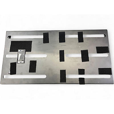 Used On-Stage GPB4000 Pedal Board