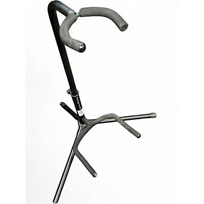 Used Onstage guitar stand Guitar Stand
