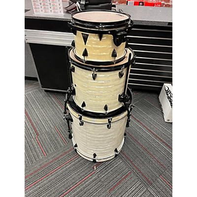 Orange County Drum & Percussion Used Orange County Drum & Percussion 3 piece Venice Series MARINE WHITE Drum Kit