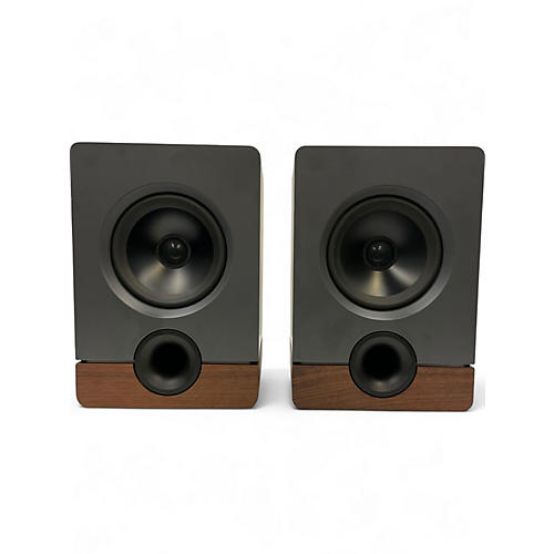 Used Output FRONTIER PAIR Powered Monitor