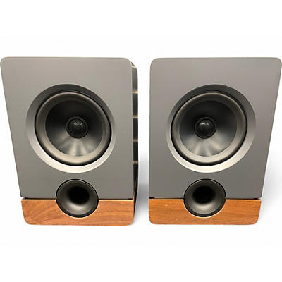 Used Output Frontier by Barefoot Powered Monitor