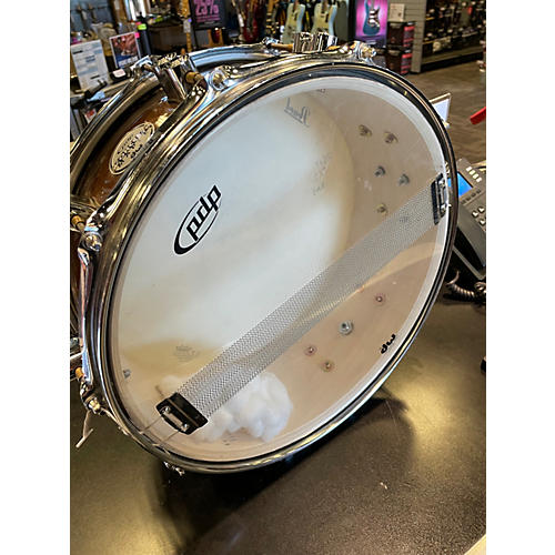 Used PDP by DW 14X5.5 Concept Series Snare Walnut to Charcoal Burst Drum Walnut to Charcoal Burst 211