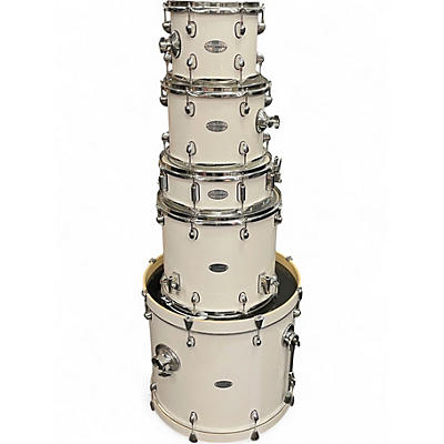 Used PDP by DW 5 Piece MAIN STAGE Classic White Drum Kit