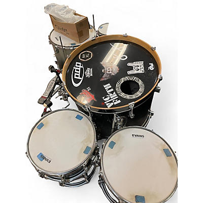 PDP by DW Used PDP by DW 6 Piece Concept Series Black and Silver Drum Kit