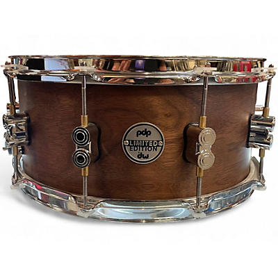 Used PDP by DW 6.5X14 LTD Maple/Walnut Snare, Natural Satin Walnut Drum