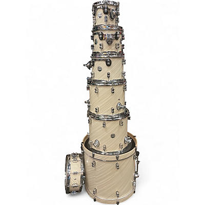 Used PDP by DW 7 Piece Concept MAPLE  TWISTED IVORY Drum Kit