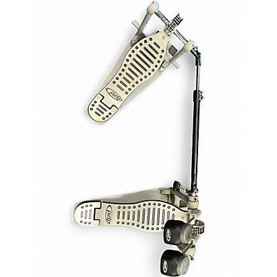 Used PDP by DW Gravity Series Single-Chain Double Bass Drum Pedal Double Bass Drum Pedal