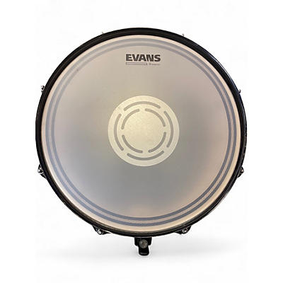 Used Pearl 14X5 Forum Series Snare red Drum