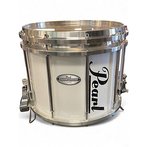 Used Pearl 14in CHAMPIONSHIP MAPLE SERIES MARCHING SNARE WHITE Drum WHITE 33