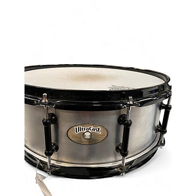 Used Pearl 14in Ultracast Cast Aluminum Silver Drum