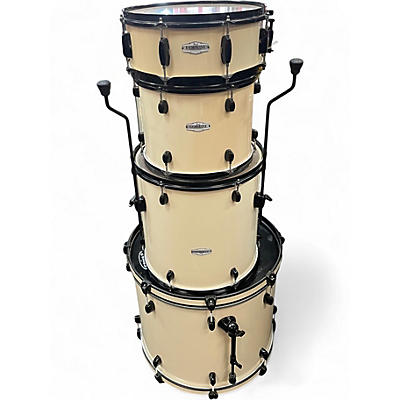 Used Pearl 4 Piece Forum Cream Drum Kit