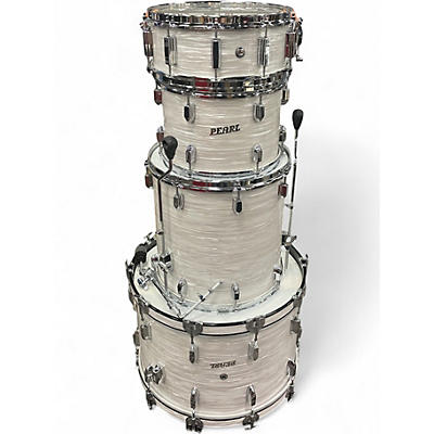 Used Pearl 4 Piece President Series Deluxe 75th Anniversary Pearl White Drum Kit